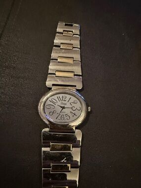 Vidani Silver Tone Women's Bracelet Watch - Silver Dial